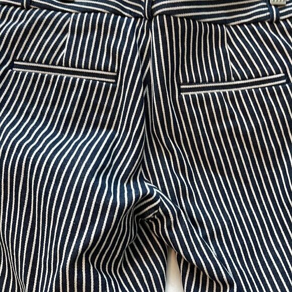 - Banana Republic Sloan Navy Striped Pants SIZE 2 - Picture 4 of 6